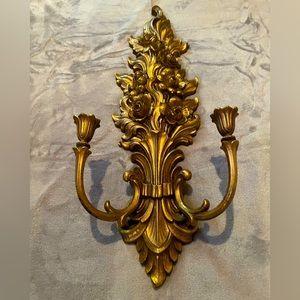 Vintage 1972 Syroco Wall Sconce Model No. 4133
